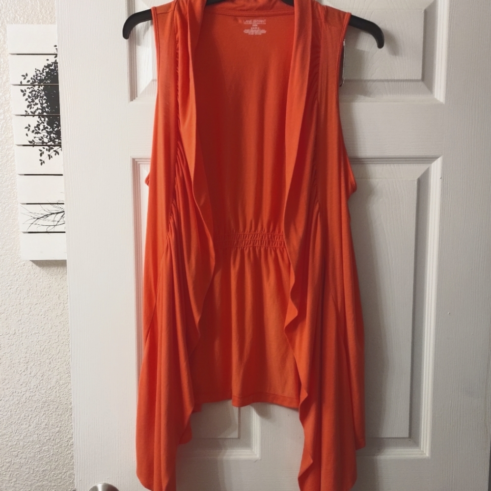 Sleeveless vest